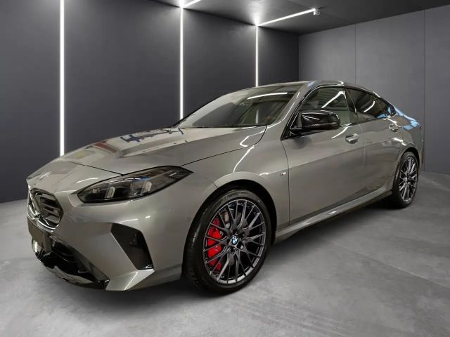 BMW 235 M235 xDrive Gran Coupe F74 M SPORTPAKET PRO+PRMIUM 2025 Benzine