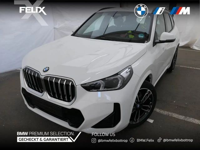 BMW X1 sDrive20i M SPORTPAKET+19"ALU+MEMORY+DR. ASSIST 2025 Benzine