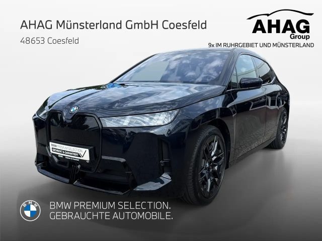 BMW iX xDrive45  M Sport Pro AHK Sky Lounge ACC 360° H/K 2025 Elektrisch