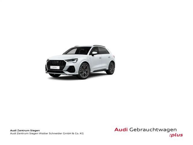 Audi Q3 45 TFSI e 2x S line Matrix Navi ACC VC Magnet 2024 Hybride / Benzine