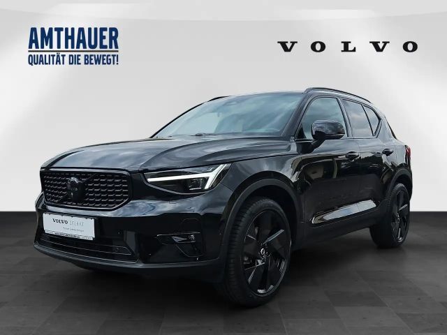 Volvo XC40 B3 Plus Black Edition Lichtpaket/360° 2026 Benzine