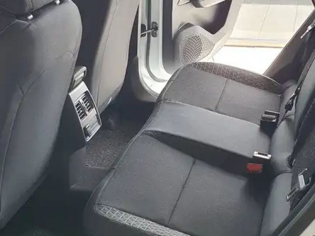 Mitsubishi Grandis