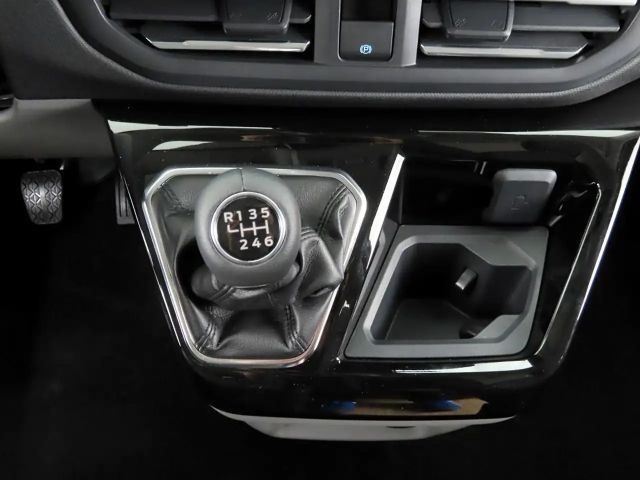 Ford Nugget