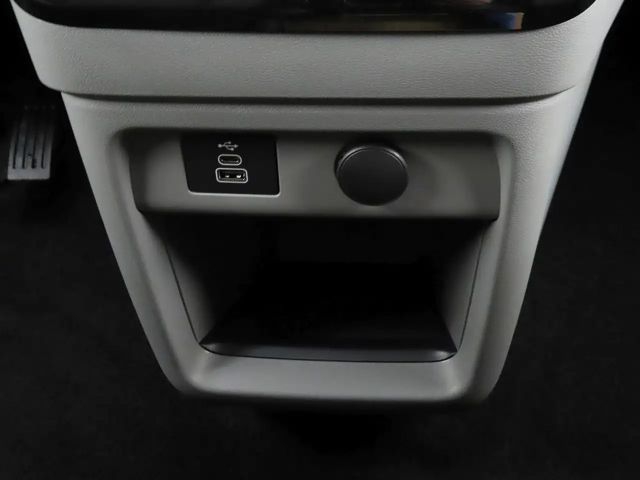 Ford Nugget
