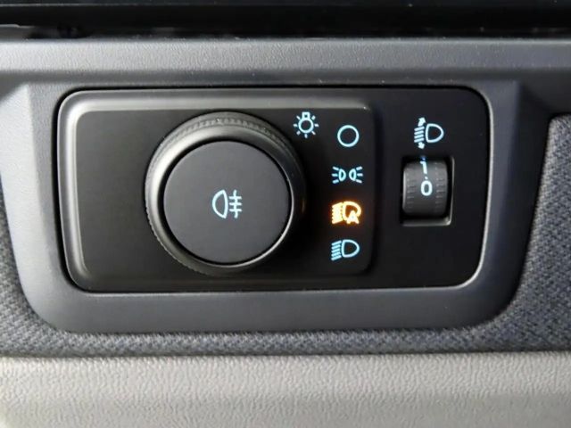 Ford Nugget