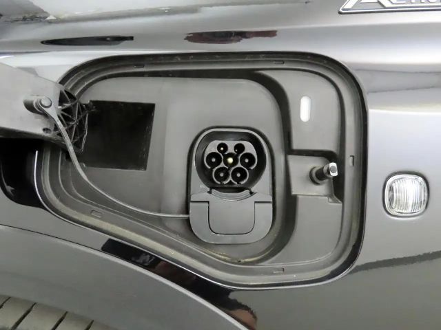 Ford Grand Tourneo