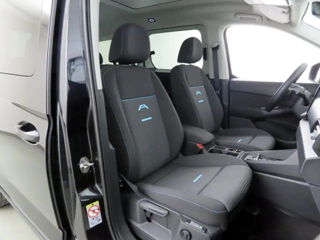 Ford Grand Tourneo