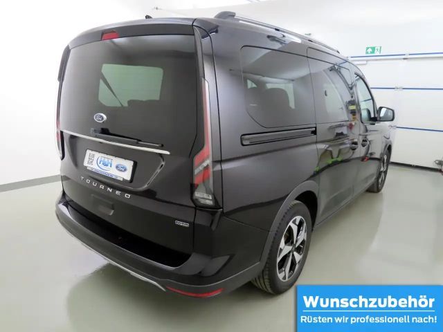 Ford Grand Tourneo