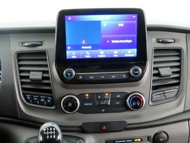 Ford Tourneo Custom