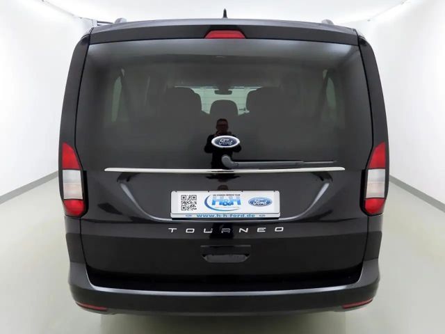 Ford Grand Tourneo