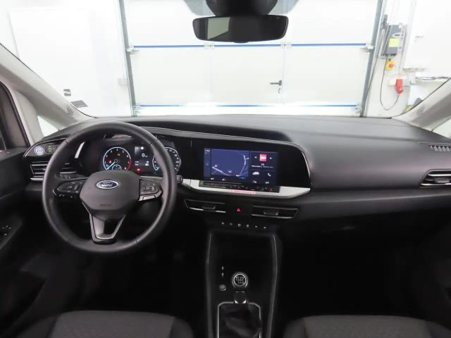 Ford Grand Tourneo
