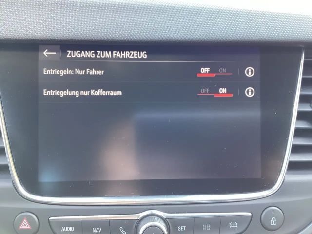 Opel Crossland X