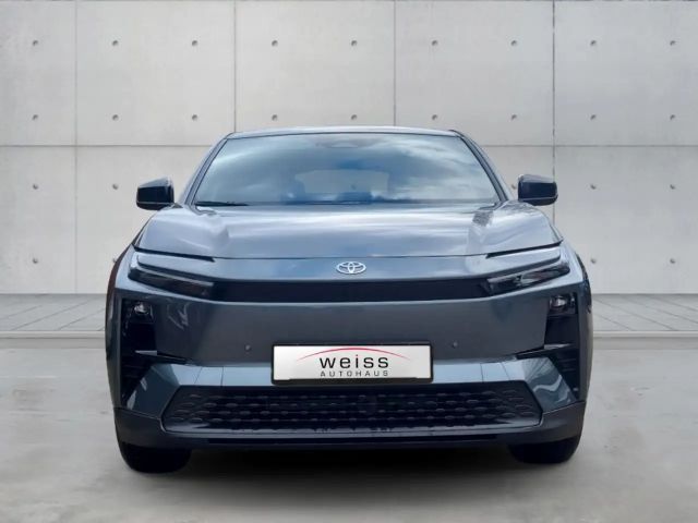 Toyota C-HR+