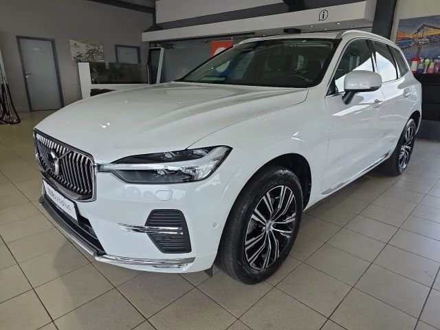 Volvo XC60 B5 Inscription ACC AHK Sitzbelüftung 360° 2022 Benzine