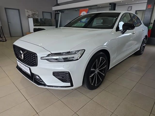 Volvo S60 T8 Plus Dark Recharge AWD ACC BLIS H/K LED 2023 Hybride / Benzine