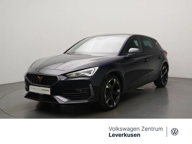 Cupra Leon CARPLAY LED PDC DCC KAM LEDER NAVI VIRT 2022 Benzine