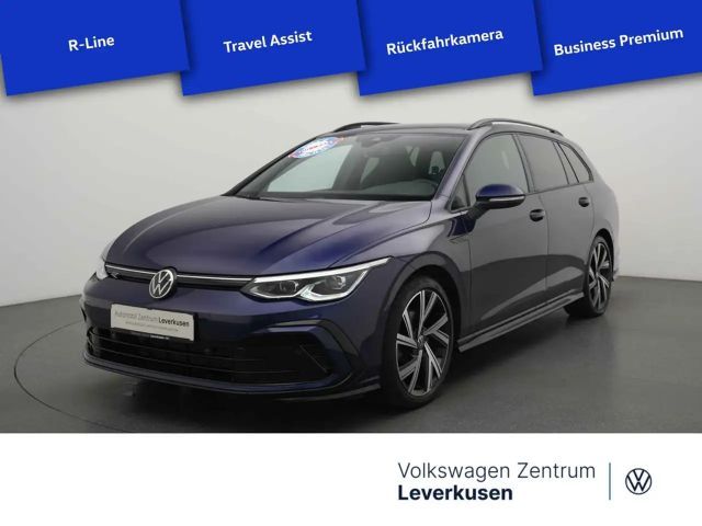 Volkswagen Golf VIII Variant R-Line SHZ CARPLAY LED PDC AHK 2022 Benzine