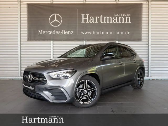 Mercedes-Benz GLA 180 GLA 180 AMG Night Multibeam Totwinkel Sound 360° 2025 Benzine