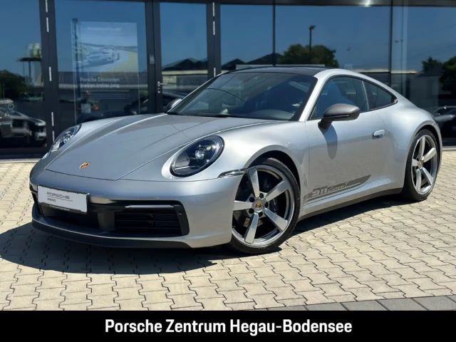 Porsche 992 (911) Carrera T/PDLS+/Hinterachslenkung/PAS 2023 Benzine