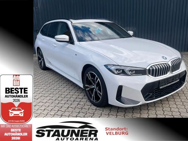 BMW 318 i Aut. Touring M SPORT /PanoDach/Leder-Rot 2024 Benzine