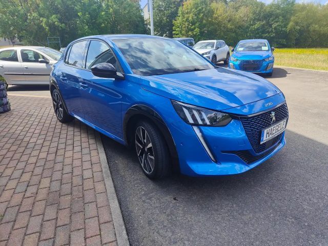 Peugeot e-208