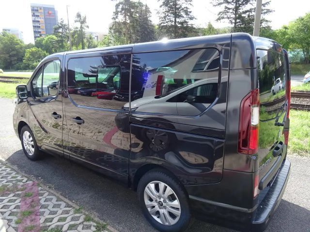 Nissan Primastar