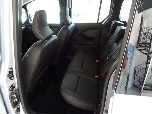 Nissan Townstar