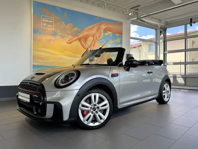 MINI John Cooper Works Cabrio Aut. John Cooper Works Trim 2023 Benzine