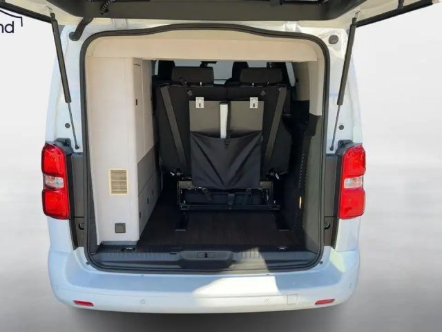 Peugeot Traveller