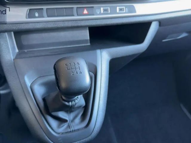 Peugeot Traveller
