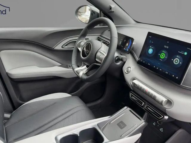 BYD Dolphin Surf