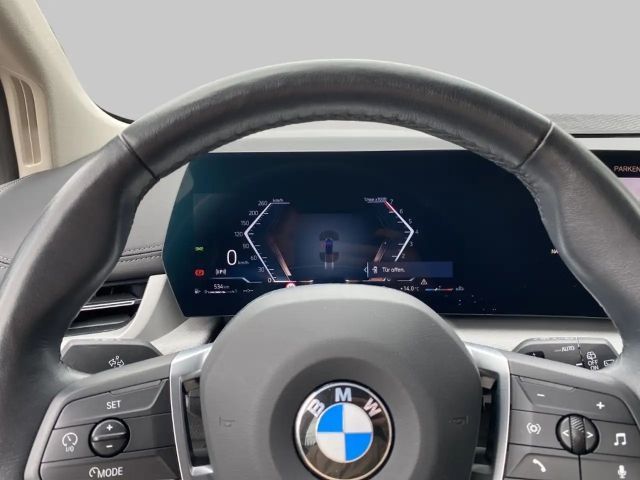 BMW 216