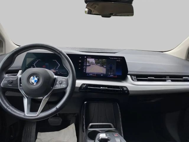 BMW 216
