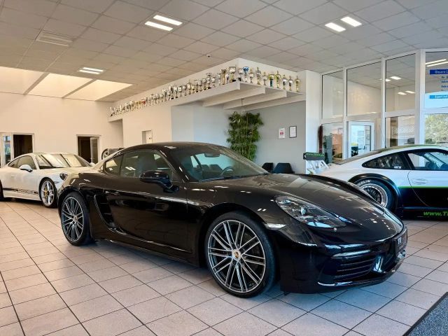Porsche Cayman 718 Cayman PDK PASM / LED / Kamera / BOSE 2024 Benzine