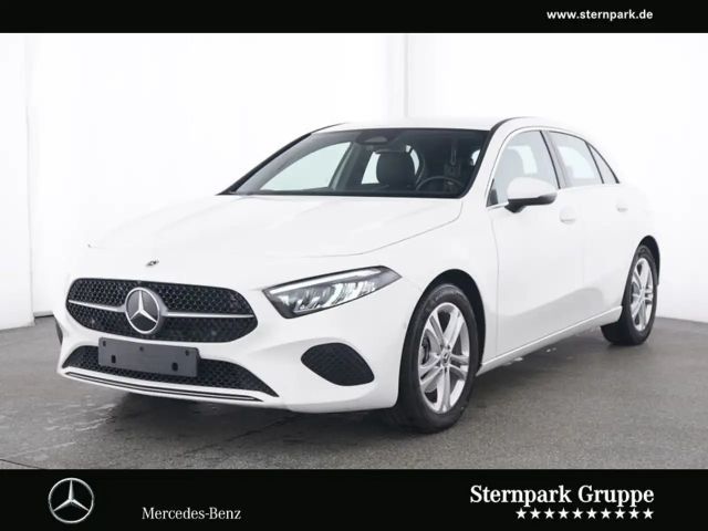 Mercedes-Benz A 180 A 180 Progressive*Navi*Volldigi*Winter*Kamera LED 2025 Benzine