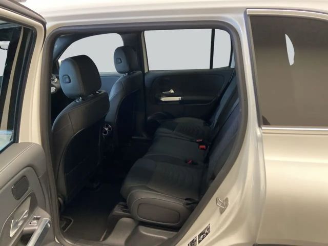 Mercedes-Benz EQB 300