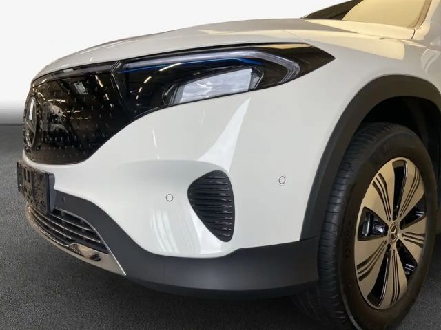 Mercedes-Benz EQB 300