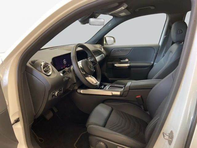 Mercedes-Benz EQB 300