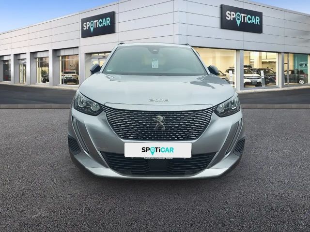 Peugeot e-2008