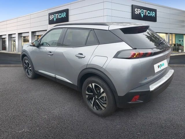 Peugeot e-2008