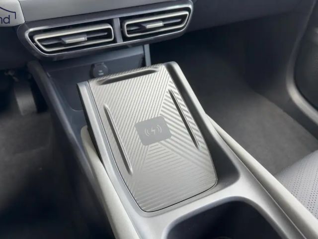 BYD Dolphin Surf