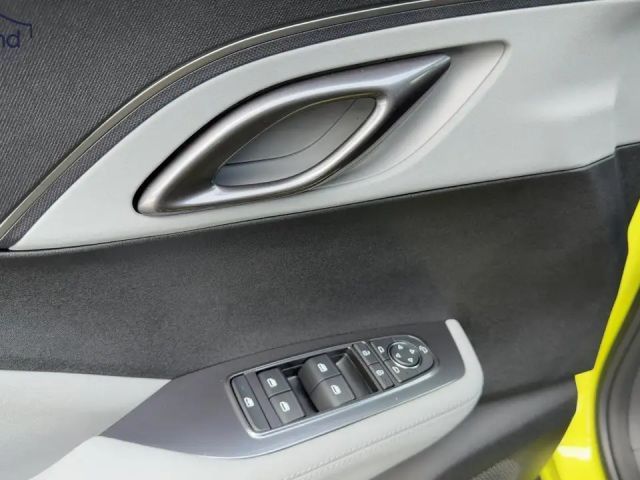 BYD Dolphin Surf