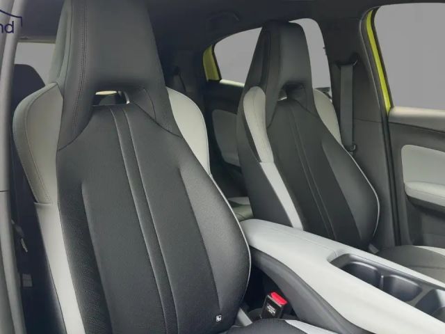 BYD Dolphin Surf