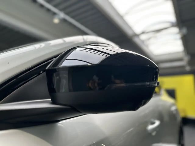 Renault Rafale