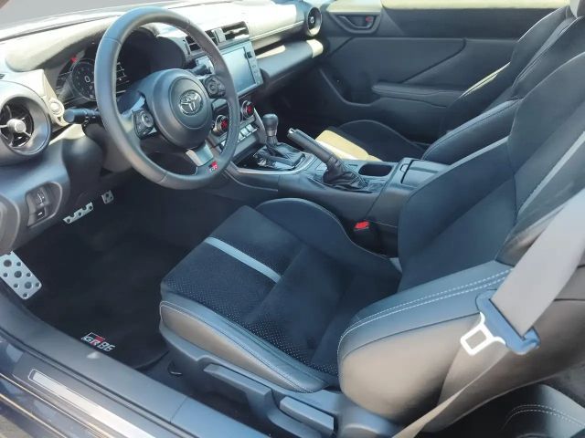 Toyota GR86