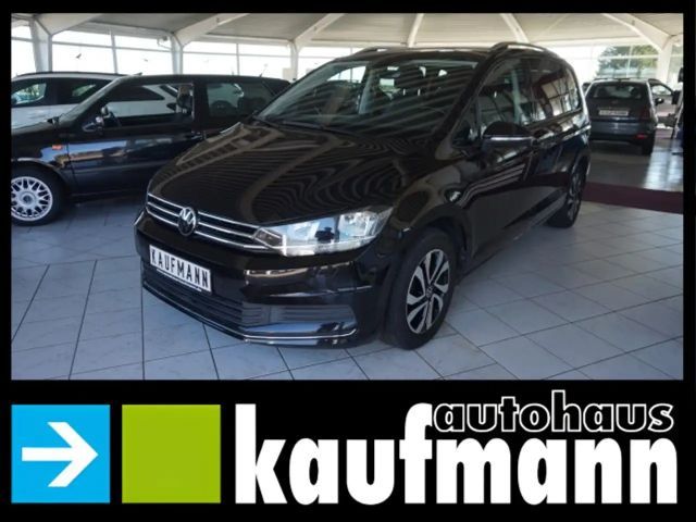 Volkswagen Touran TOURAN 1,5 TSI DSG ACTIVE 7 SITZER NAVI SHZ PDC AH 2021 Benzine