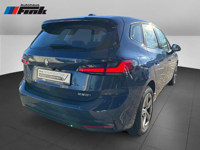 BMW 220
