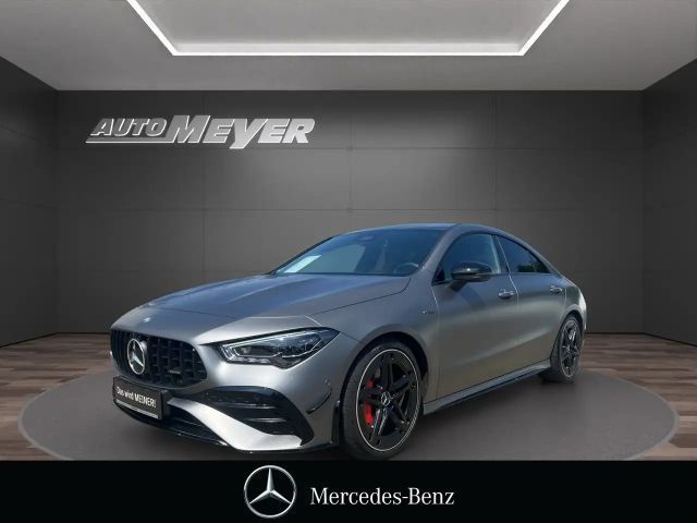 Mercedes-Benz CLA 35 AMG 4M AERO+NIGHT I+II+PANO+MAGNO+MBEAM++ 2025 Benzine