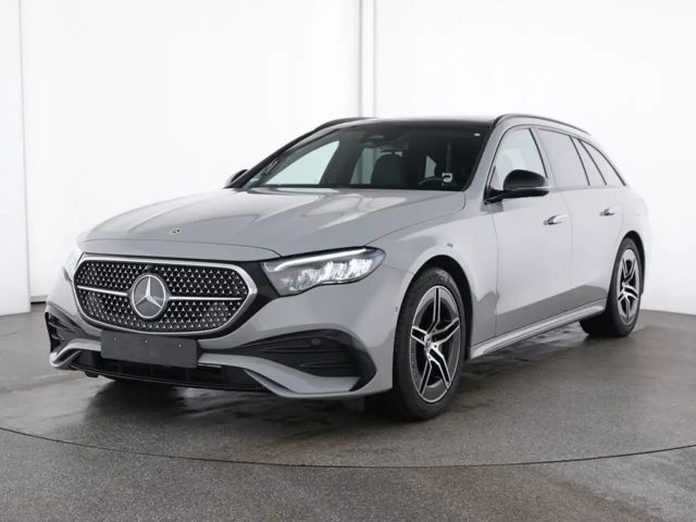 Mercedes-Benz E 300 de T AMG+NIGHT+AHK+PANO+BURM4D+DISTR+19"++ 2025 Hybride / Diesel