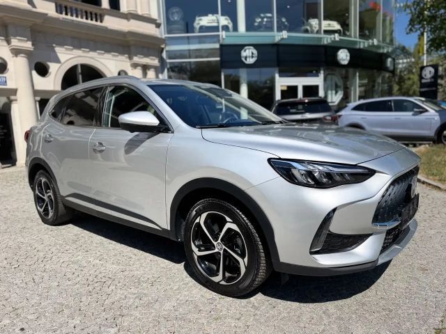 MG HS